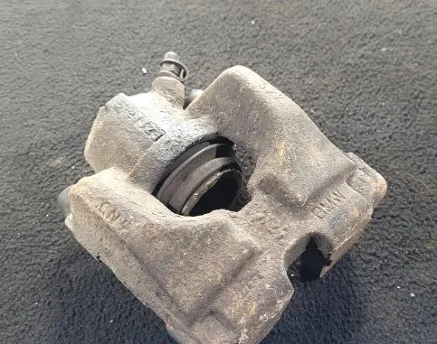 BMW 1 E81 E87 Front brake caliper
