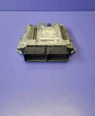 Jeep Renegade Engine control unit/module 46338313 028105208