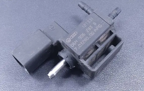 Vacuum valve