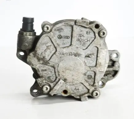 Audi A3 S3 8P Vacuum pump 03L145100