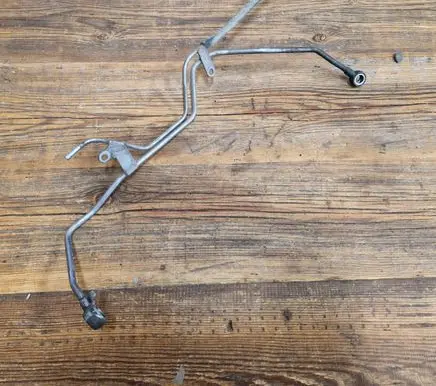 Subaru Outback Turbo turbocharger oiling pipe/hose 