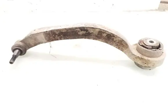 Volkswagen PASSAT B5.5 Front lower control arm/wishbone