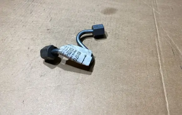 Mercedes-Benz Sprinter W906 Fuel injector supply line/pipe A6510704533 6510704533