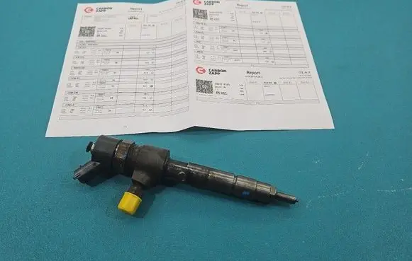 Opel Zafira B Fuel injector 0445110165 IMPRK1508610