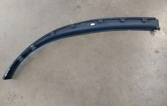 Opel Astra K Front bumper lip 13423614