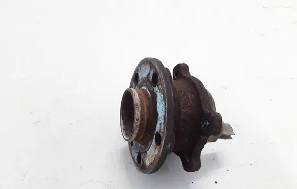 Volvo S80 Rear wheel hub 31329968