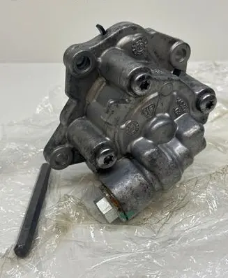 Alfa Romeo Giulia Oil pump 0P707416 327082 320698