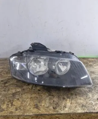 Audi A3 S3 8P Headlight/headlamp 8P0941004K 0301206202