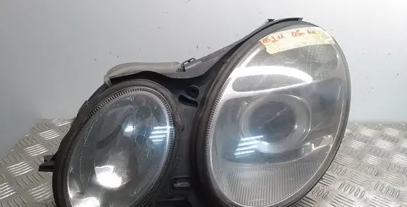 Mercedes-Benz E W211 Headlight/headlamp 15435900