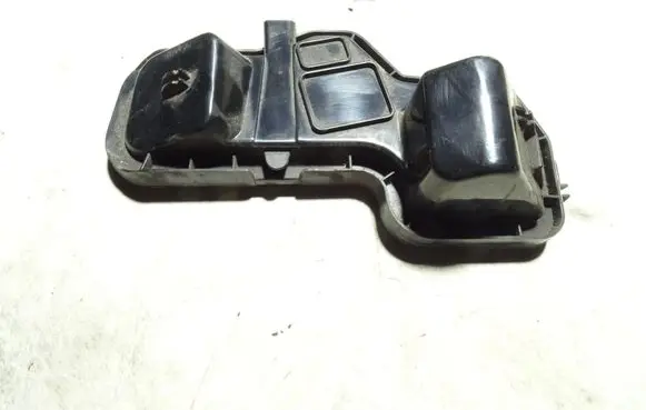 Audi A6 S6 C5 4B Headlight/headlamp dust cover 301411102L