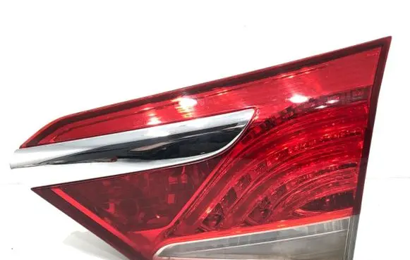 Hyundai i40 Rear/tail lights 92404-3Z001