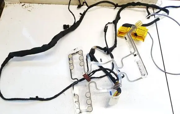 BMW 5 GT F07 Seat heating element 319854 65.77-9247855-03