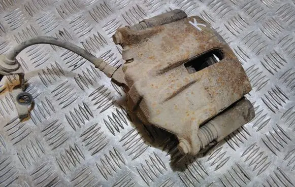 Renault Megane II Front brake caliper