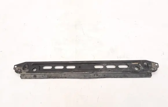 Volvo XC60 Radiator mount bracket 31265124