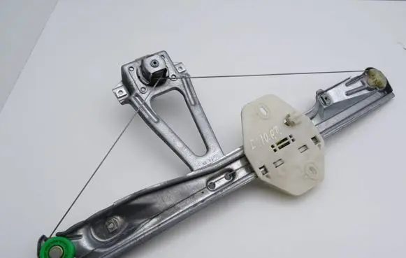 Renault Clio II Rear door manual window regulator 7700434304