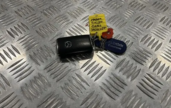 Mazda CX-30 Ignition key/card PU14383