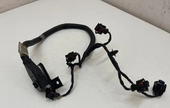 Hyundai Veloster Fuel injector wires 9162090001