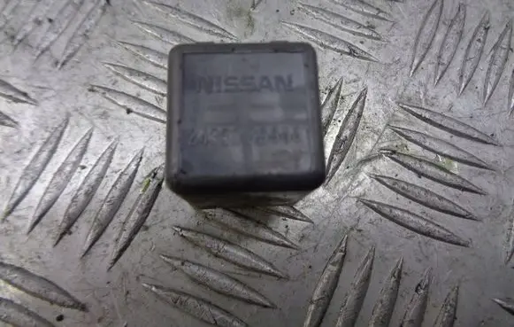 Nissan Primera Other relay 24330-C9900