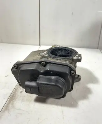 Volkswagen PASSAT B6 EGR valve 03G131501