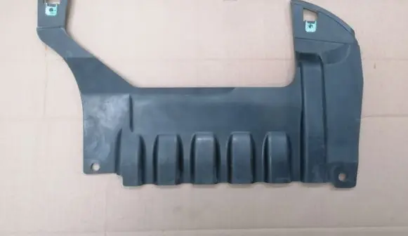 BMW X1 E84 Other under body part 51647307791