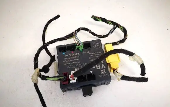 Mercedes-Benz C AMG W204 Door control unit/module a2048702026