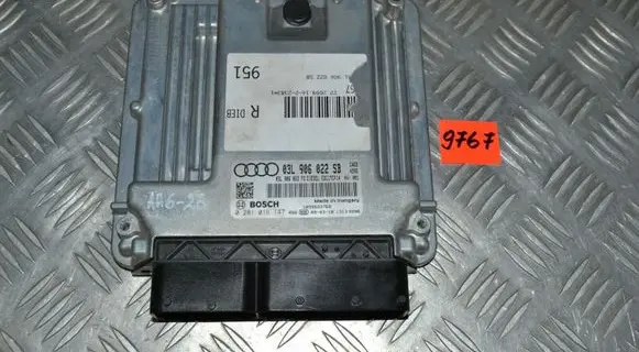 Audi A6 S6 C6 4F Engine control unit/module 03L906022SB 0281016147