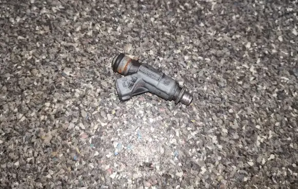 Mercedes-Benz S W126 Fuel injectors set 0280155744