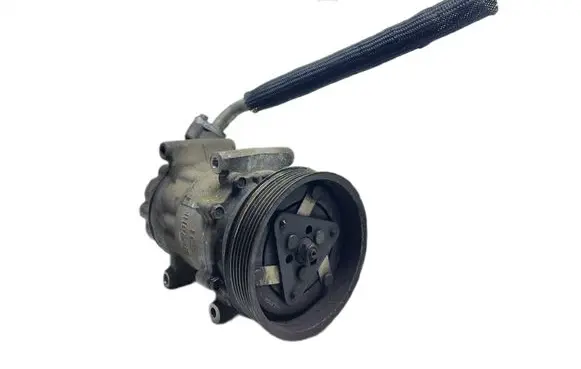 Renault Clio III Air conditioning (A/C) compressor (pump) 8200357173 200357173 K06462