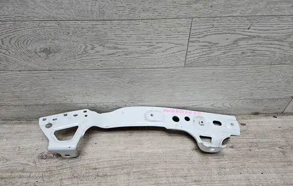 Volkswagen Arteon Fender mounting bracket 3G8821142R