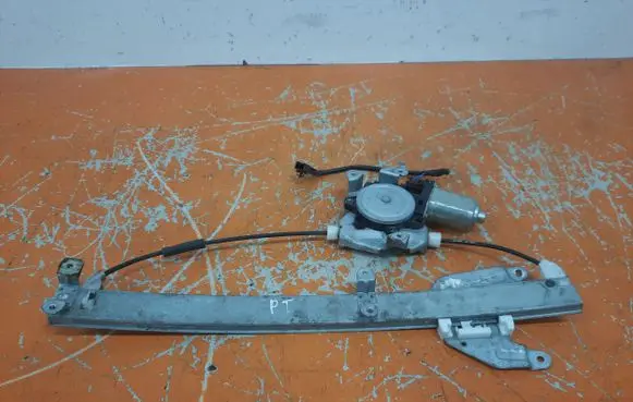 Nissan Pathfinder R50 Rear door window regulator with motor 827300W300