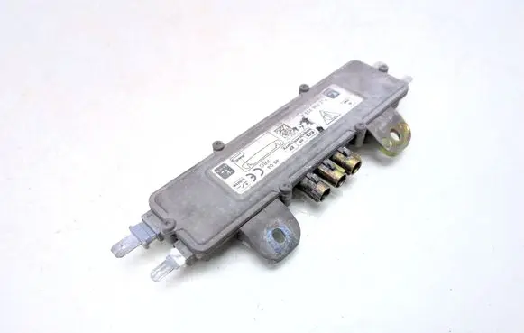 Porsche Cayenne (9PA) Aerial antenna amplifier 7L5035225A
