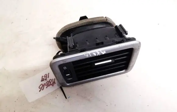 Volvo S80 Dash center air vent grill 30755184 30755178