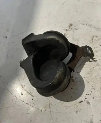 Citroen C4 I Horn signal 703881157