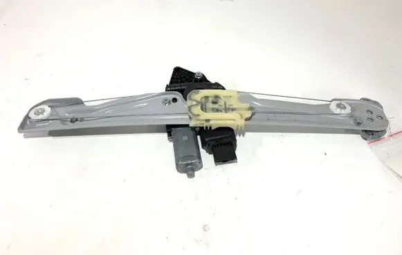 Opel Crossland X Front door window regulator with motor 98810-P1M22