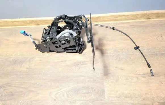 Mercedes-Benz SL R232 Convertible roof hinge A2327705000