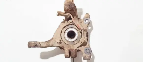 Opel Zafira A Front wheel hub
