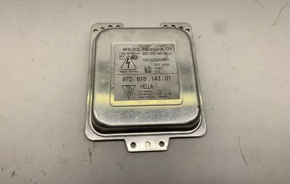 Headlight ballast module Xenon