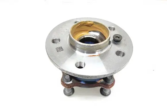 BMW X7 G07 Rear wheel ball bearing 6895673