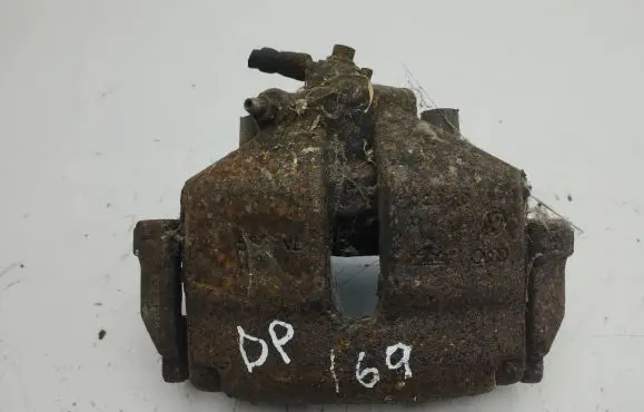 Volkswagen PASSAT B6 Front brake caliper