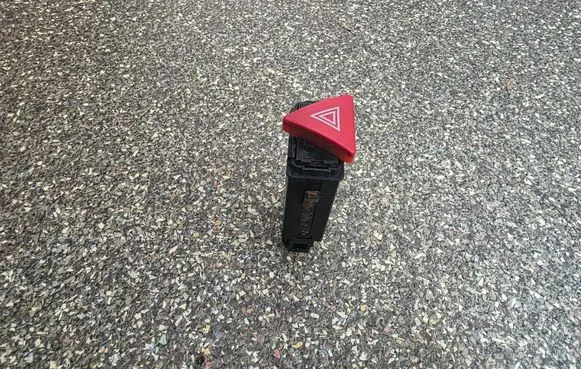 Audi A3 S3 8L Hazard light switch