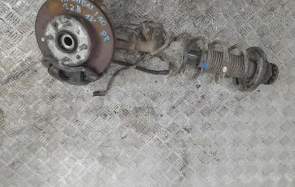 Hyundai i10 Front wheel hub spindle knuckle