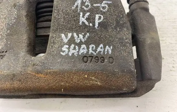 Volkswagen Sharan Front brake caliper 0799D