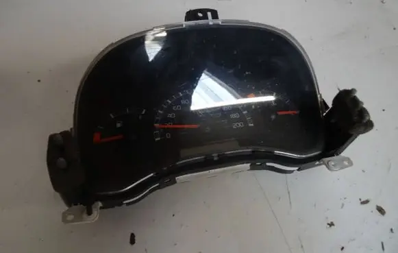 Fiat Panda 141 Speedometer (instrument cluster) 46801541