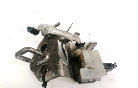 Skoda Octavia Mk2 (1Z) Central locking motor 