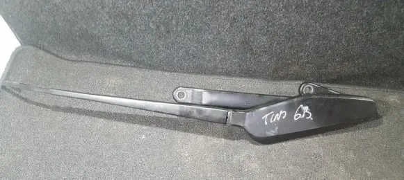 Nissan Almera Tino Front wiper blade arm