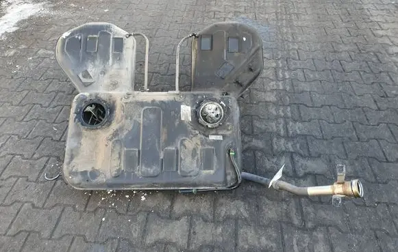 Audi A8 S8 D3 4E Fuel tank 4E0201021M