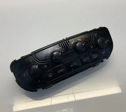 Mercedes-Benz C W203 Climate control unit A2098300085 9140010497 D355682