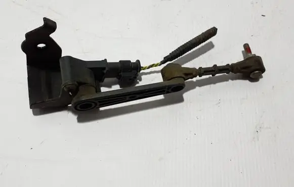 Land Rover Range Rover L405 Air suspension front height level sensor 