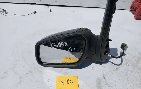 Ford Focus C-MAX Front door electric wing mirror