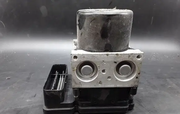 Volvo XC60 ABS Pump P31400101 10021209544 10062233801